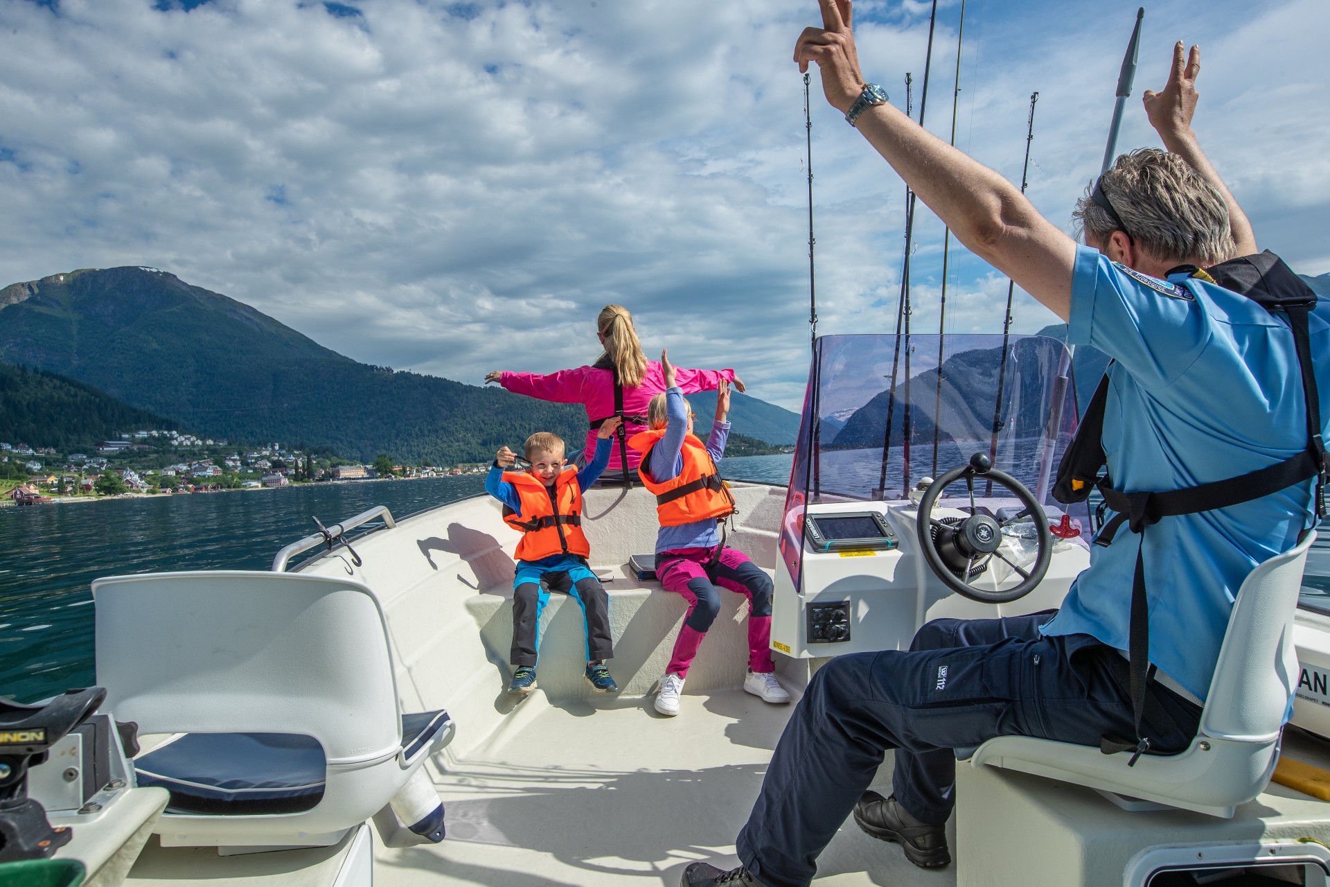 Balestrand Fjord Angling med barn Foto Håvard Nesbø