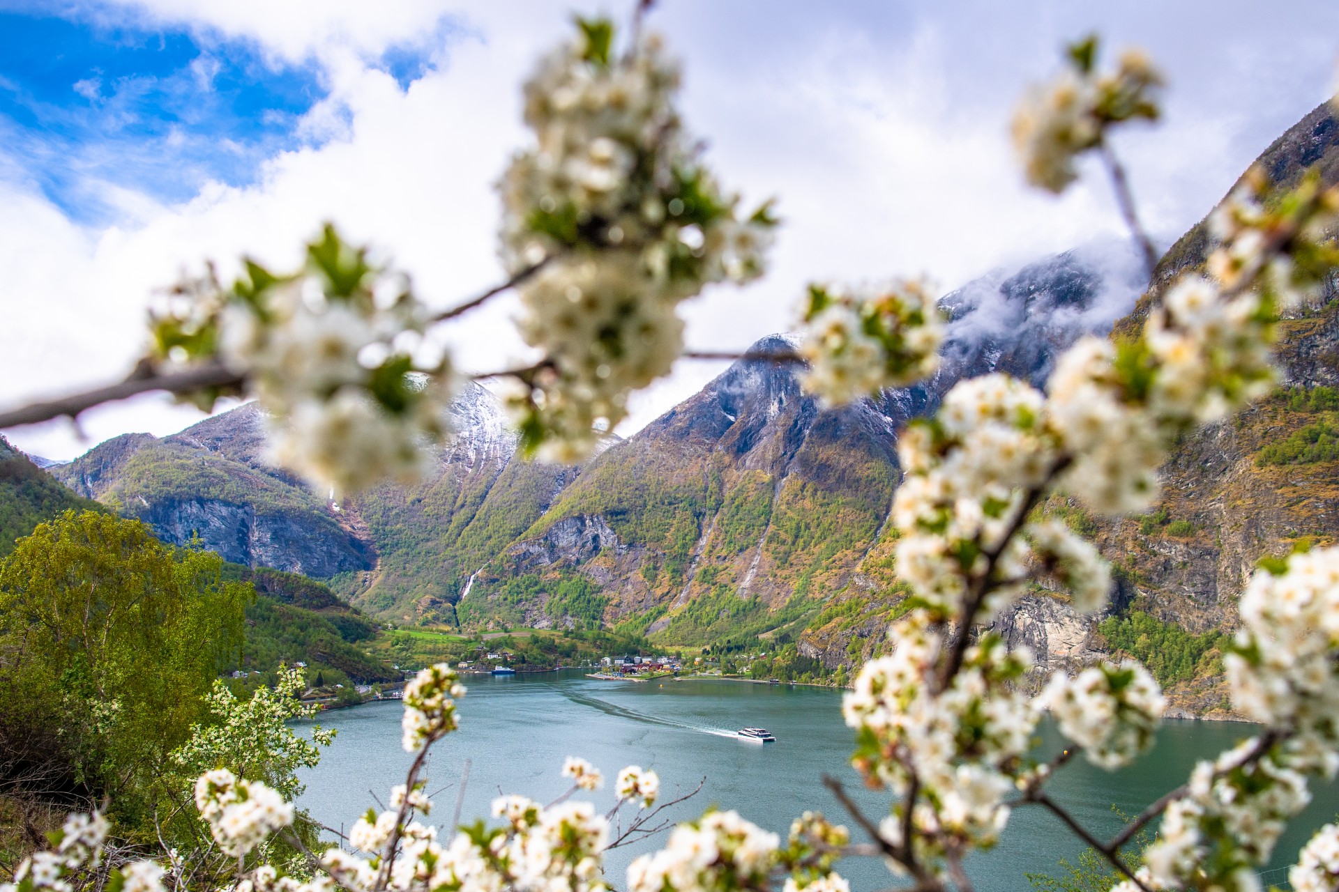 Fjord Village Flåm Foto Sverre Hjørnevik